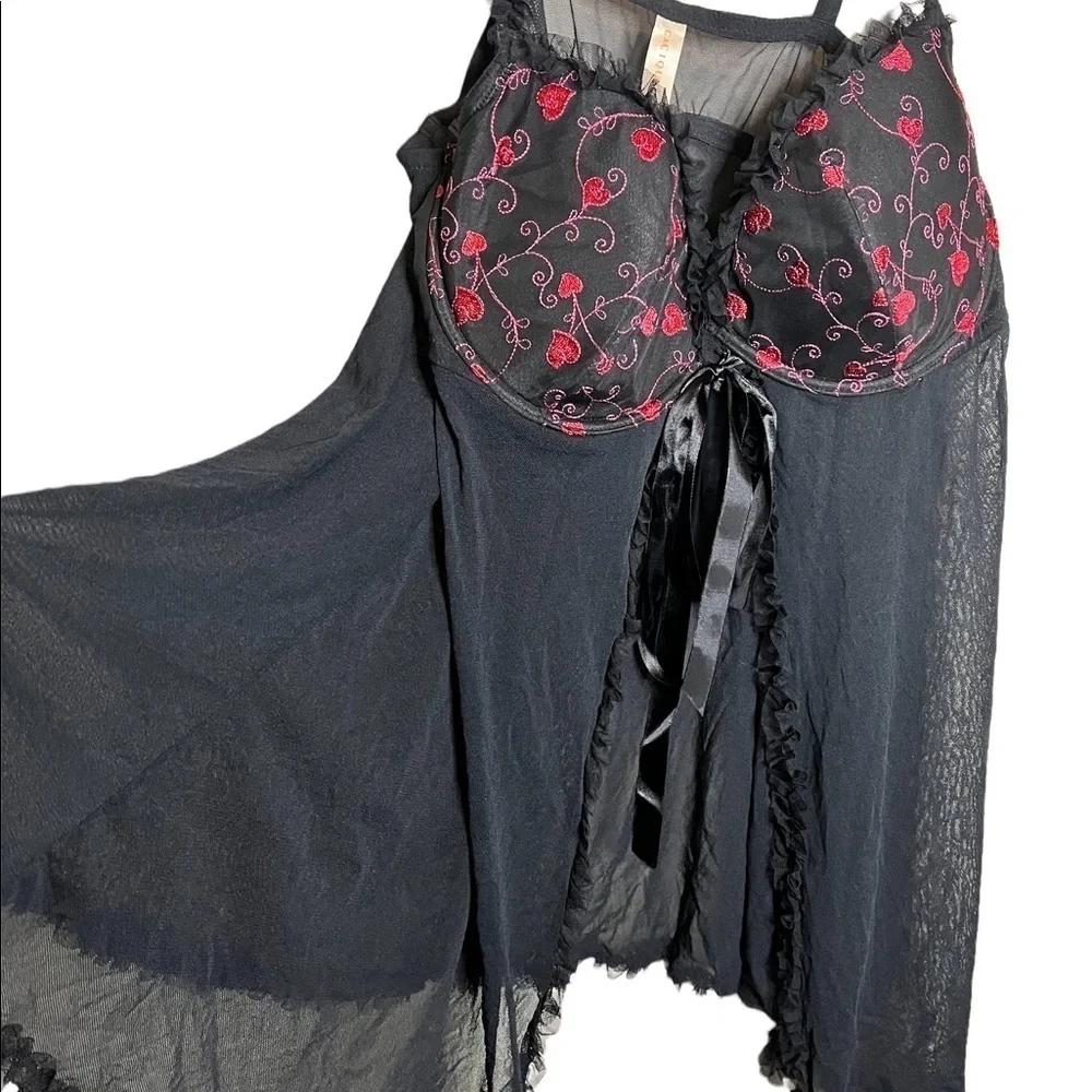 Cacique Sheer Nightgown Hearts Black Red Size 18/20 Valentines